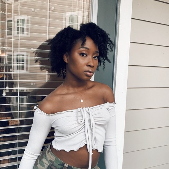 Off-the Shoulder Long Sleeve Shirt - Picture 3 of 8